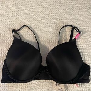 PINK wear everywhere push up bra